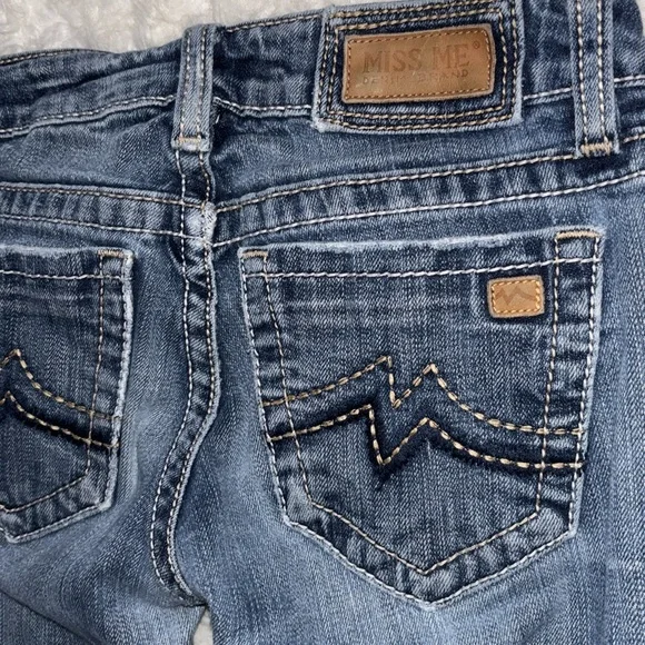 Miss Me Sunny ☀️ Low-Rise Skinny Jeans, Size 26 - Picture 6 of 16